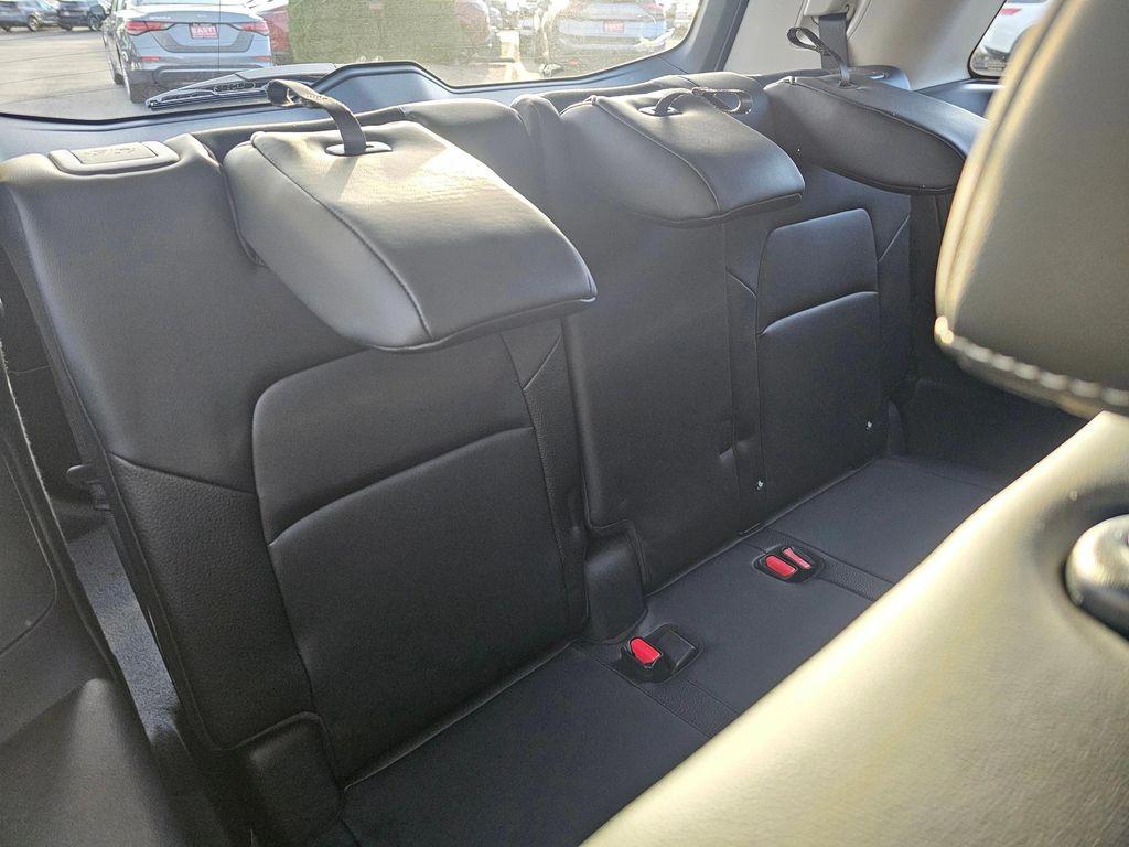 new 2025 Nissan Pathfinder car, priced at $45,766