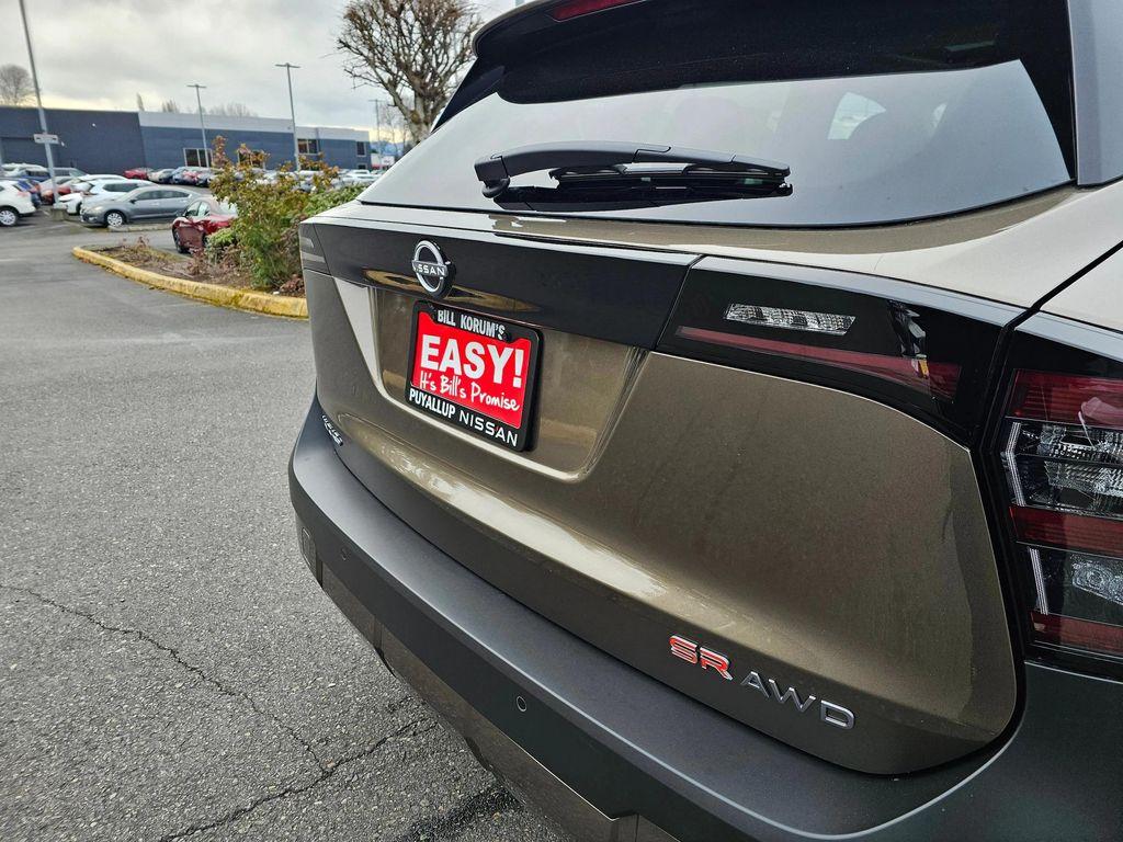 new 2025 Nissan Kicks car, priced at $30,412