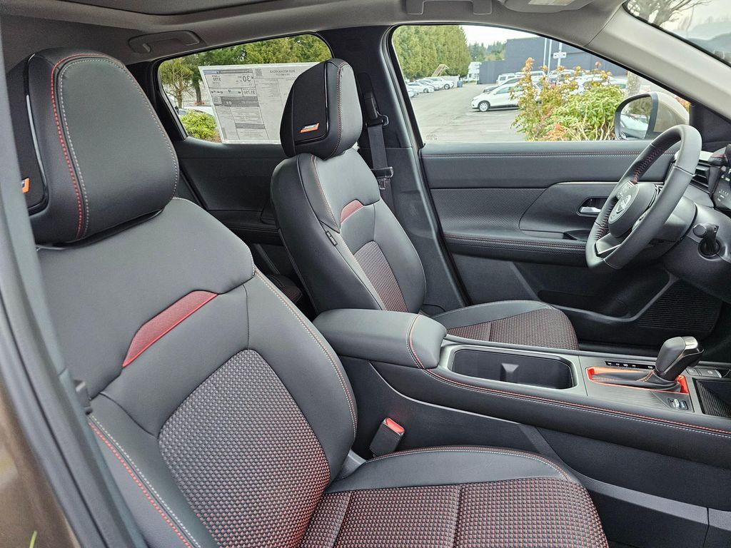 new 2025 Nissan Kicks car, priced at $30,412