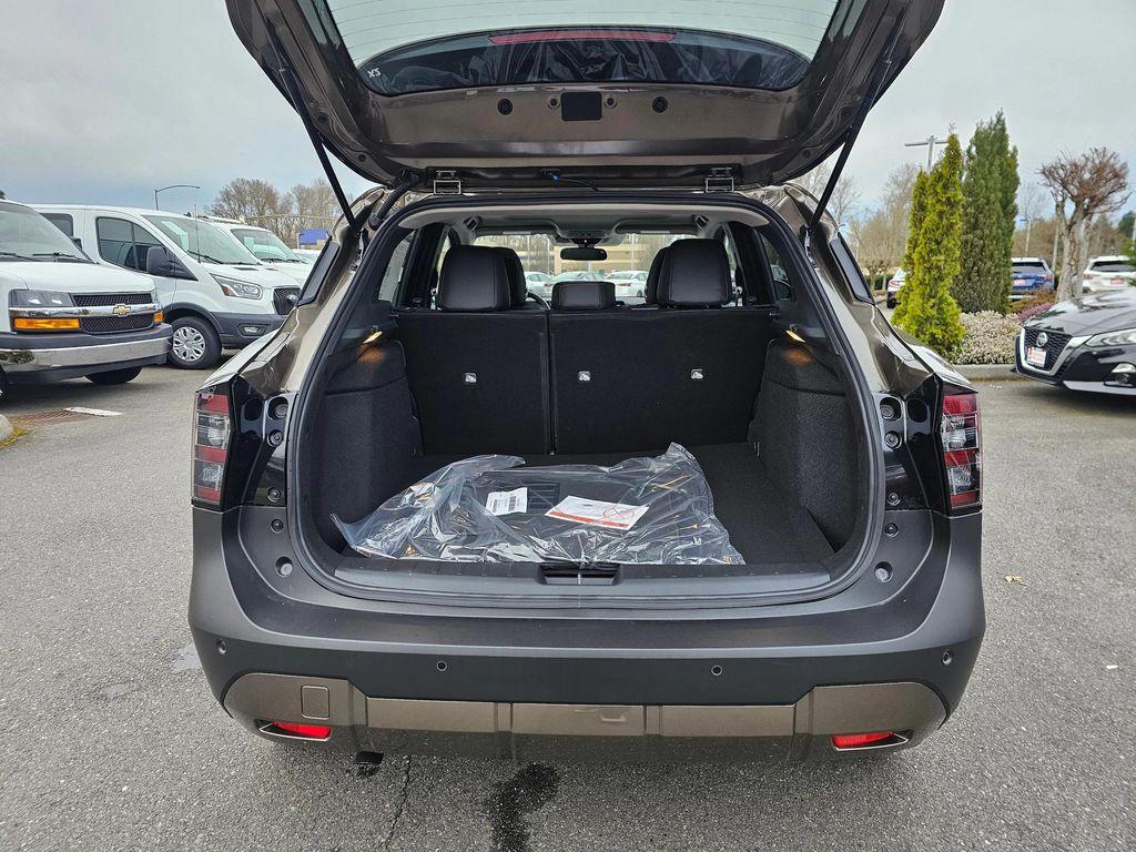 new 2025 Nissan Kicks car, priced at $30,412