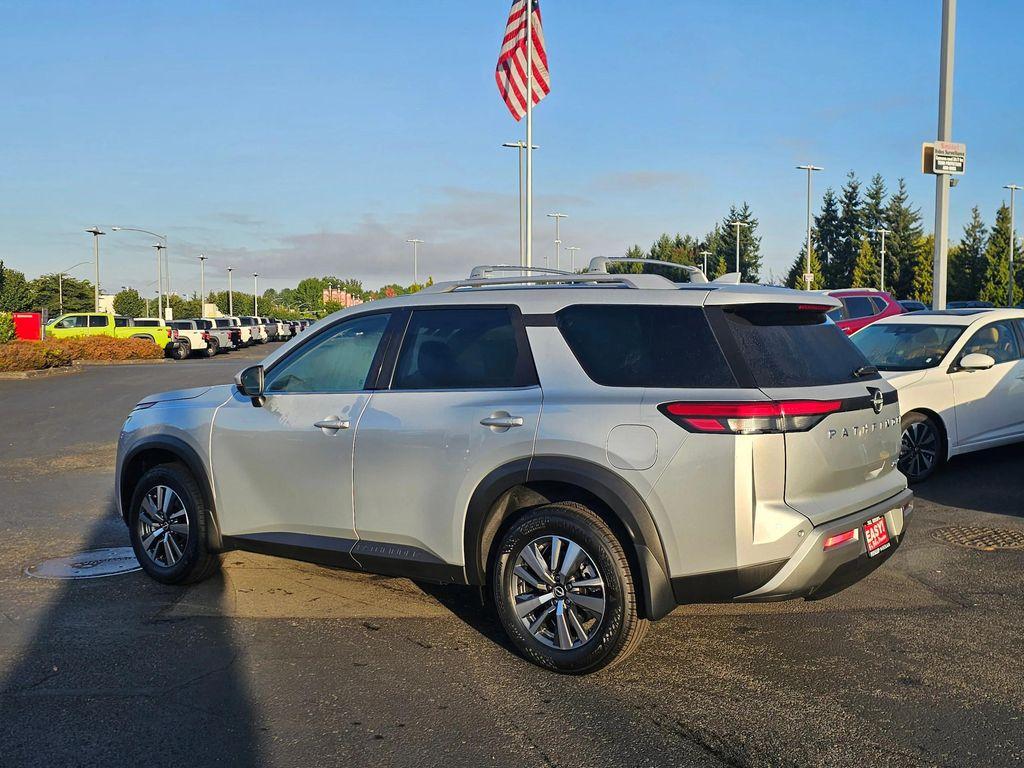 new 2025 Nissan Pathfinder car, priced at $43,715