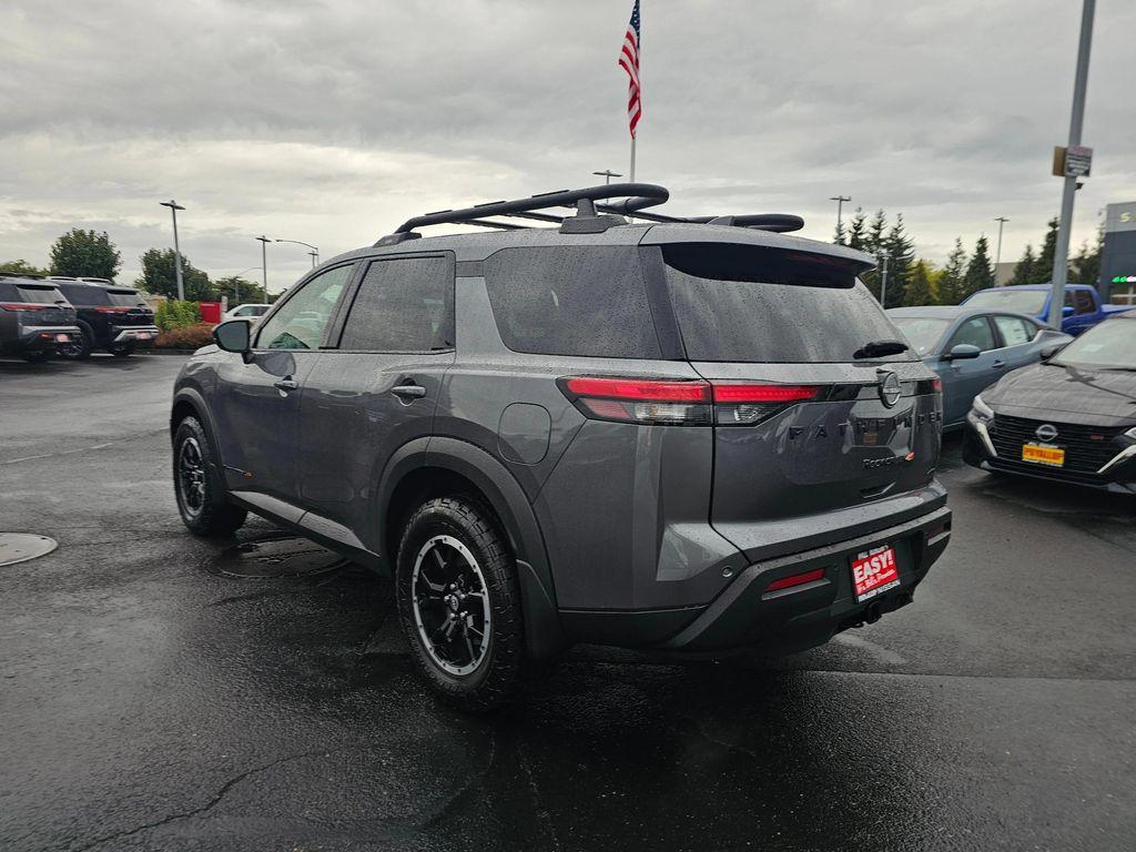 new 2025 Nissan Pathfinder car, priced at $43,957