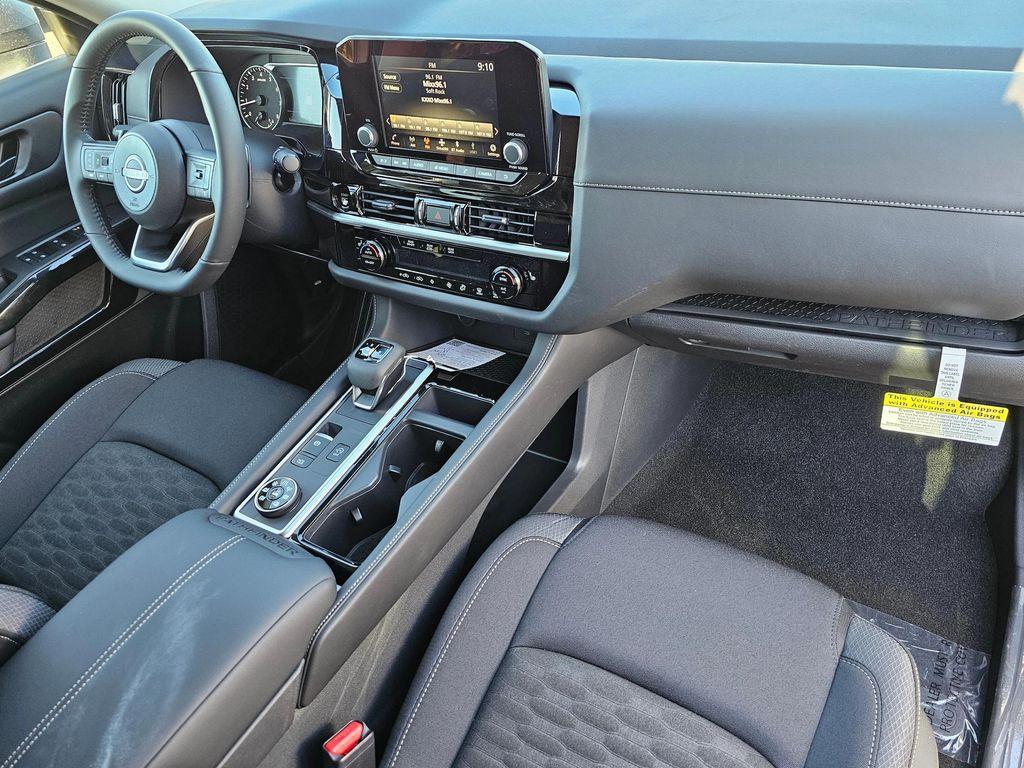 new 2025 Nissan Pathfinder car, priced at $42,648