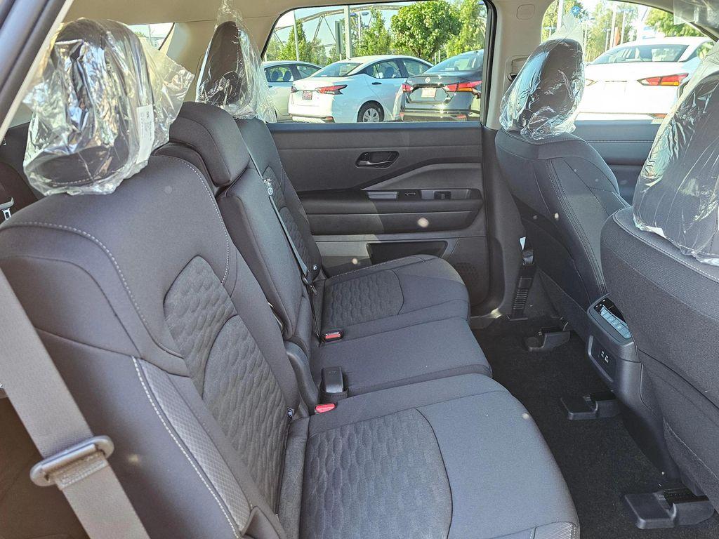 new 2025 Nissan Pathfinder car, priced at $42,648