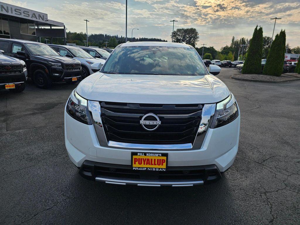 new 2025 Nissan Pathfinder car, priced at $50,332