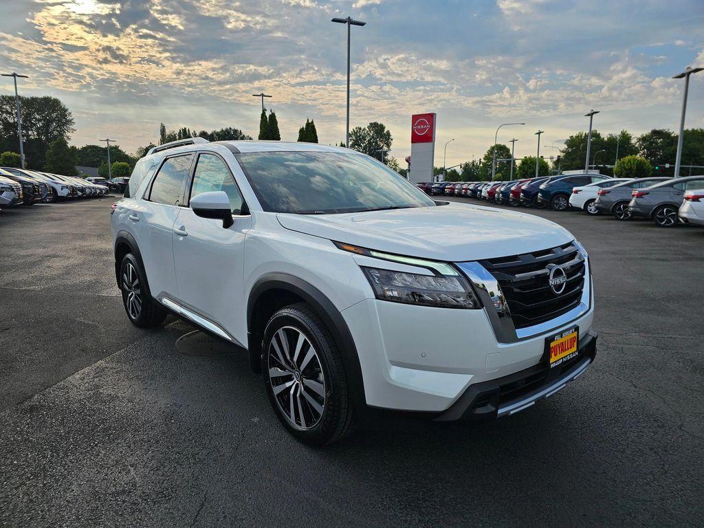new 2025 Nissan Pathfinder car, priced at $50,332