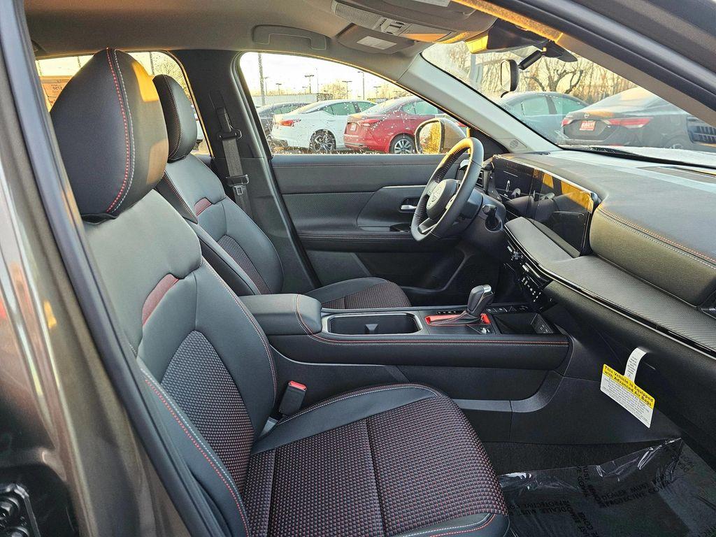 new 2025 Nissan Kicks car, priced at $30,526