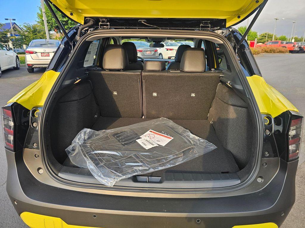 new 2025 Nissan Kicks car, priced at $30,891