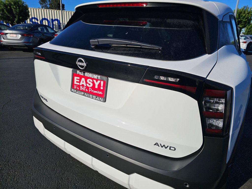 new 2025 Nissan Kicks car, priced at $26,100