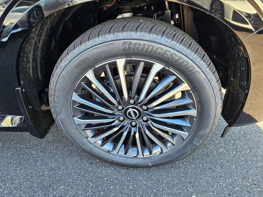 new 2025 Nissan Armada car, priced at $79,543