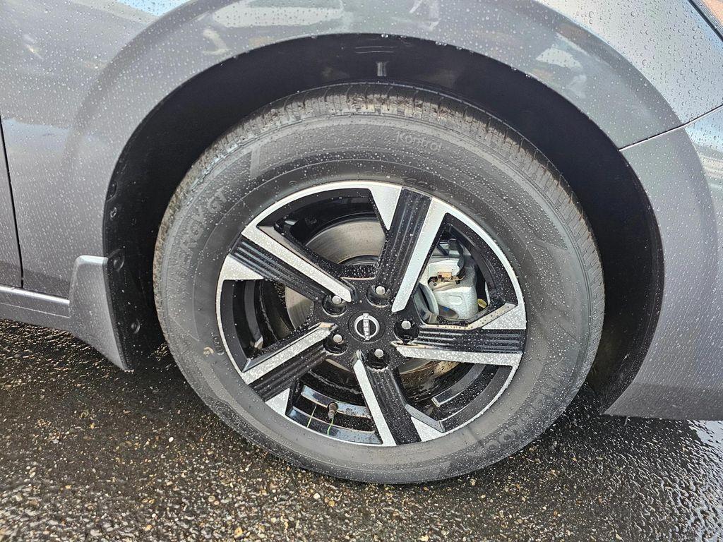 new 2025 Nissan Sentra car, priced at $23,398