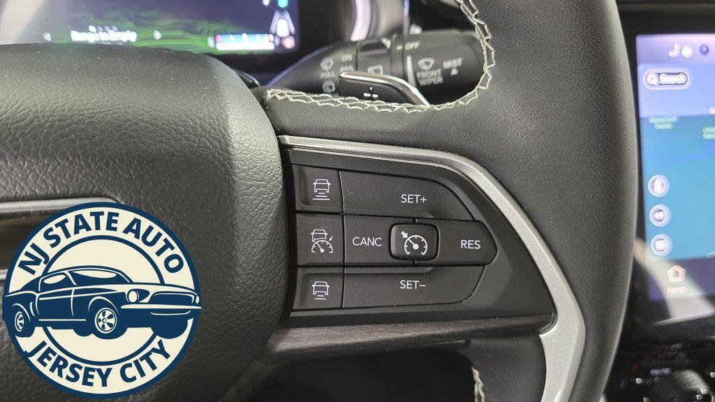 used 2022 Jeep Grand Cherokee 4xe car, priced at $27,400