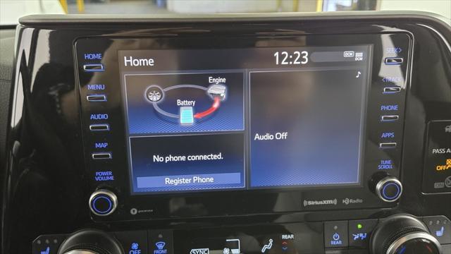 used 2022 Toyota Highlander Hybrid car, priced at $33,573