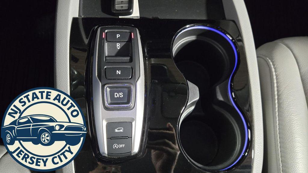 used 2020 Honda Pilot car, priced at $24,119