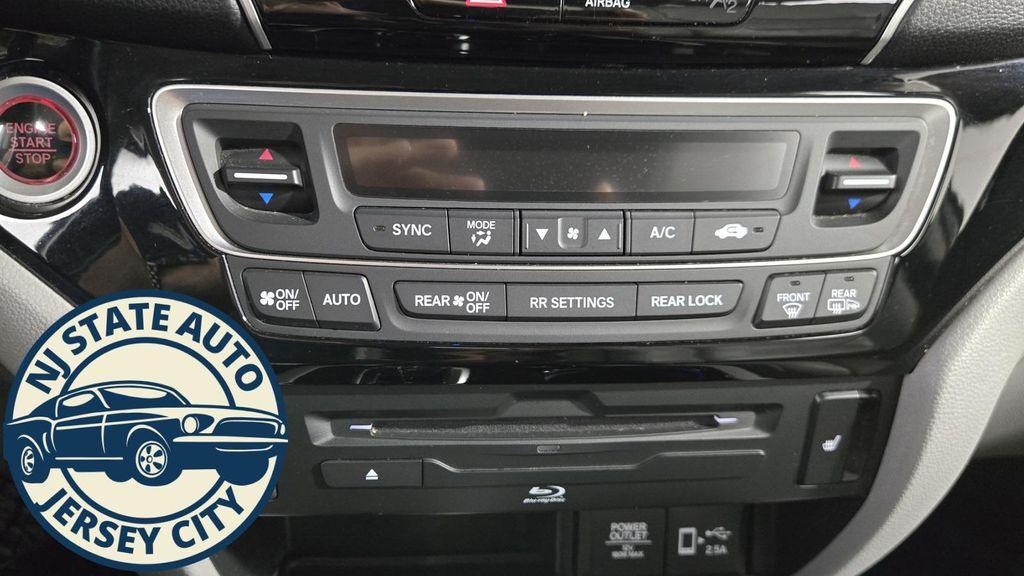 used 2020 Honda Pilot car, priced at $24,119