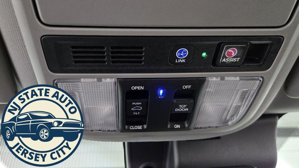 used 2020 Honda Pilot car, priced at $24,119