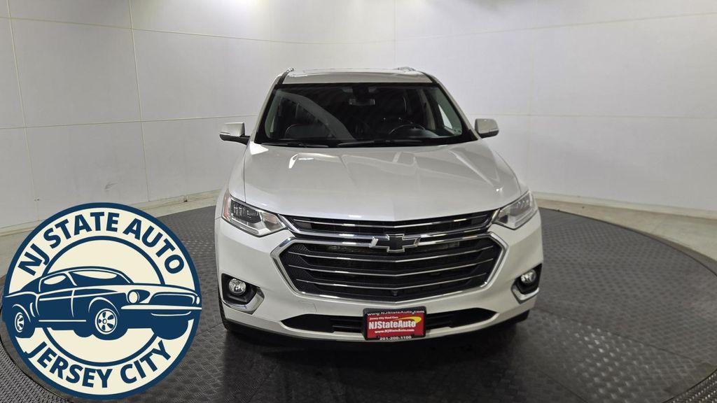 used 2021 Chevrolet Traverse car, priced at $29,695