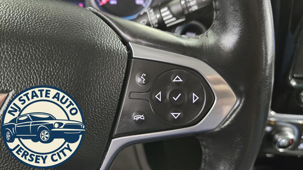 used 2021 Chevrolet Traverse car, priced at $29,695