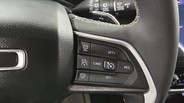 used 2023 Jeep Grand Cherokee car, priced at $27,400