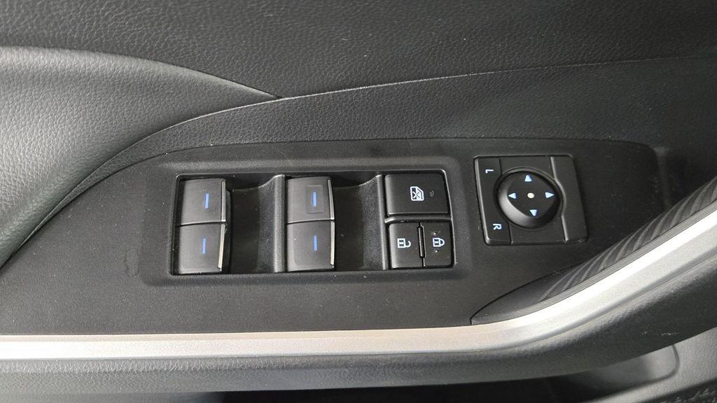 used 2022 Toyota RAV4 Hybrid car, priced at $24,289
