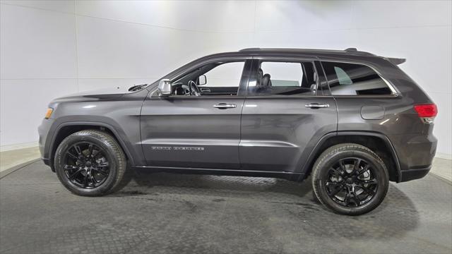 used 2017 Jeep Grand Cherokee car, priced at $14,892