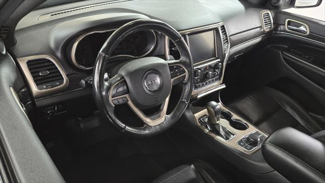 used 2017 Jeep Grand Cherokee car, priced at $14,892