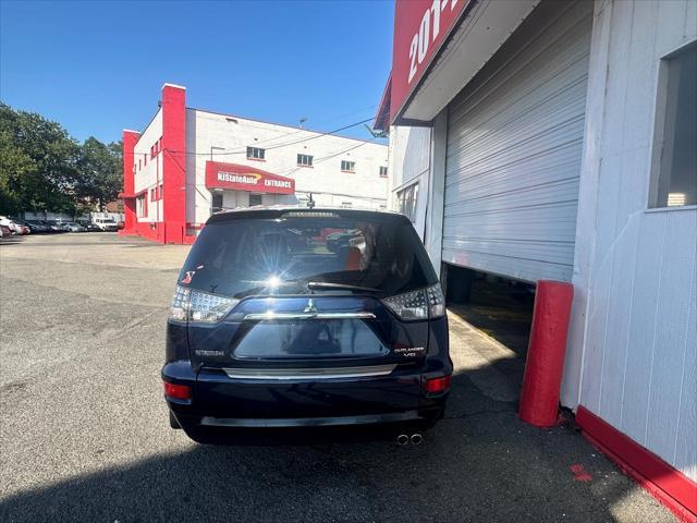 used 2010 Mitsubishi Outlander car, priced at $3,995