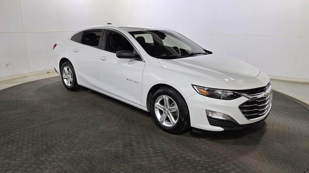 used 2023 Chevrolet Malibu car, priced at $14,295