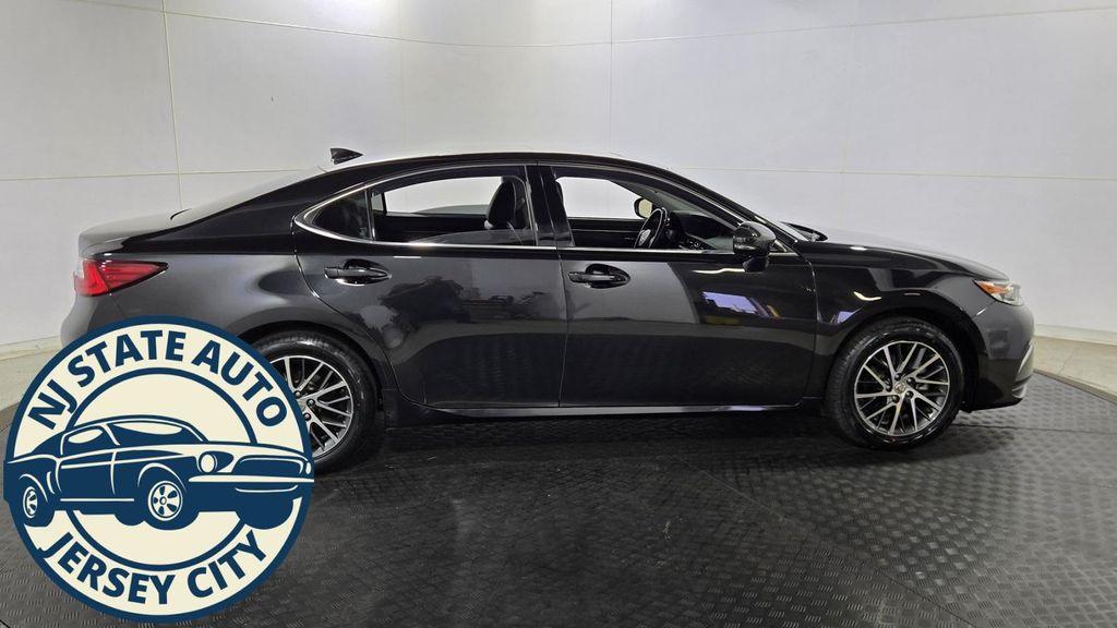 used 2017 Lexus ES 350 car, priced at $19,185