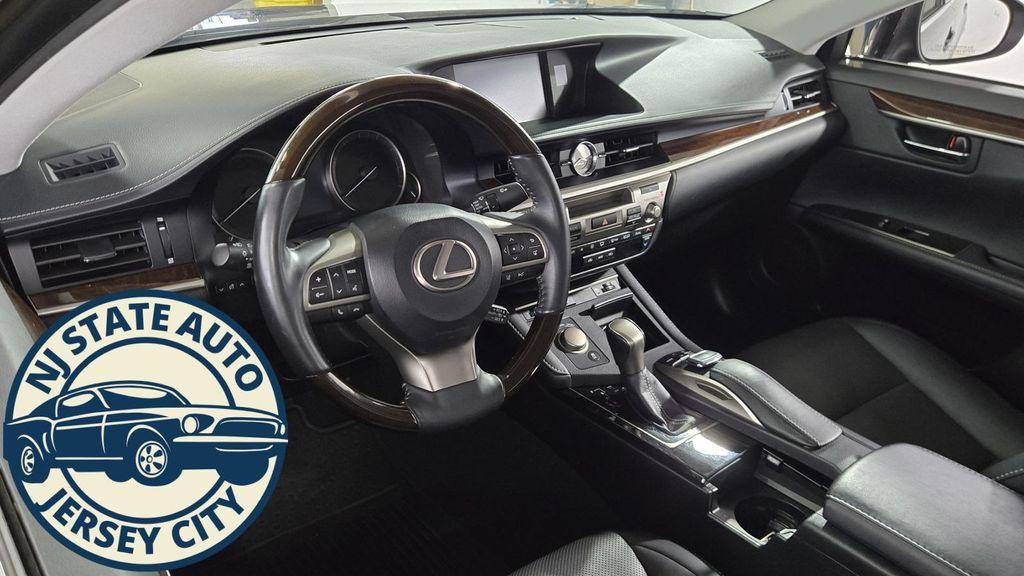 used 2017 Lexus ES 350 car, priced at $19,185