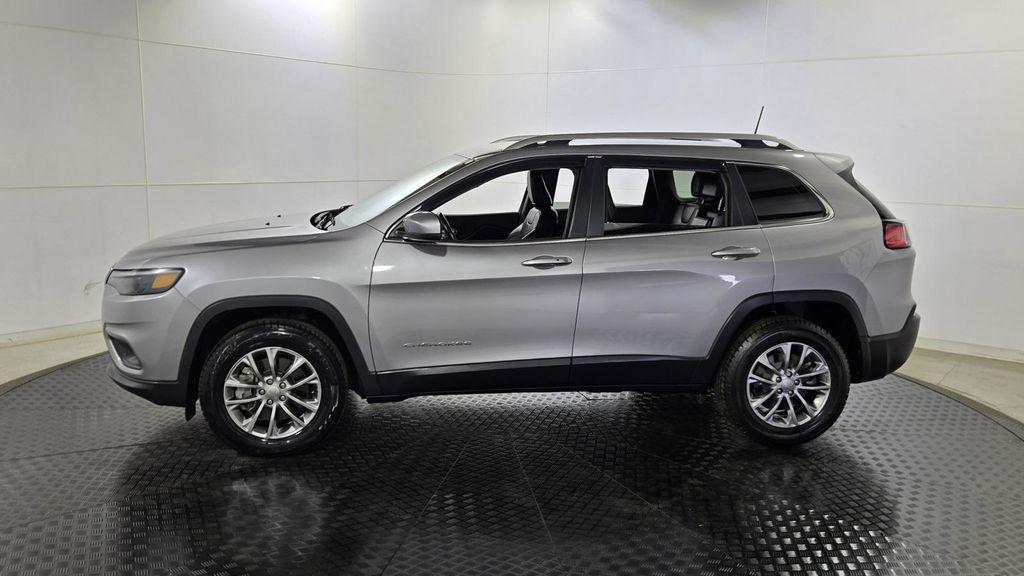 used 2019 Jeep Cherokee car, priced at $16,050