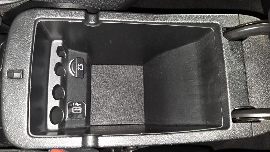 used 2019 Jeep Cherokee car, priced at $16,050