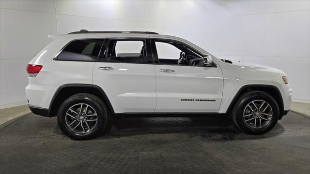 used 2017 Jeep Grand Cherokee car, priced at $14,450