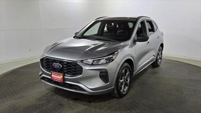 used 2023 Ford Escape car, priced at $19,650