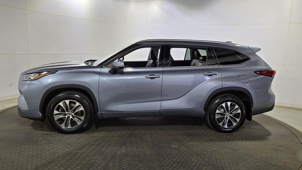 used 2020 Toyota Highlander car, priced at $24,702