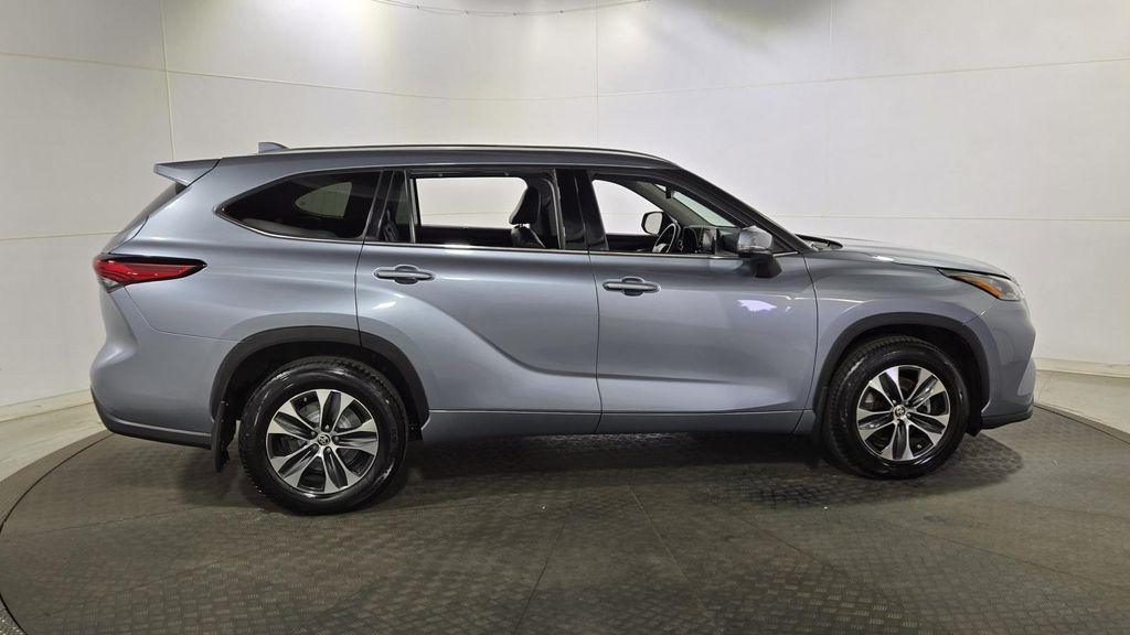 used 2020 Toyota Highlander car, priced at $24,702