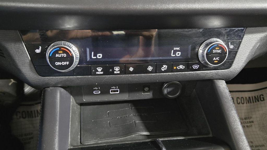 used 2024 Mitsubishi Outlander car, priced at $20,897