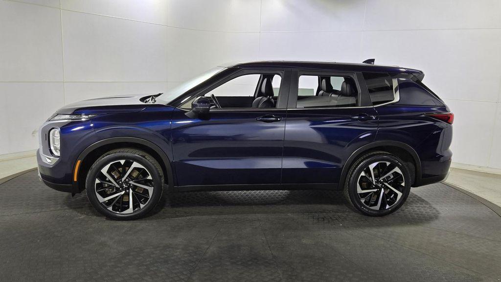 used 2024 Mitsubishi Outlander car, priced at $20,897