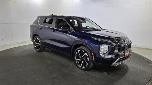 used 2024 Mitsubishi Outlander car, priced at $22,495