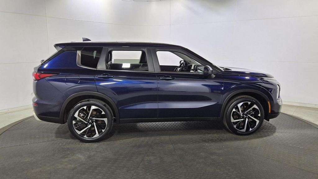 used 2024 Mitsubishi Outlander car, priced at $20,897