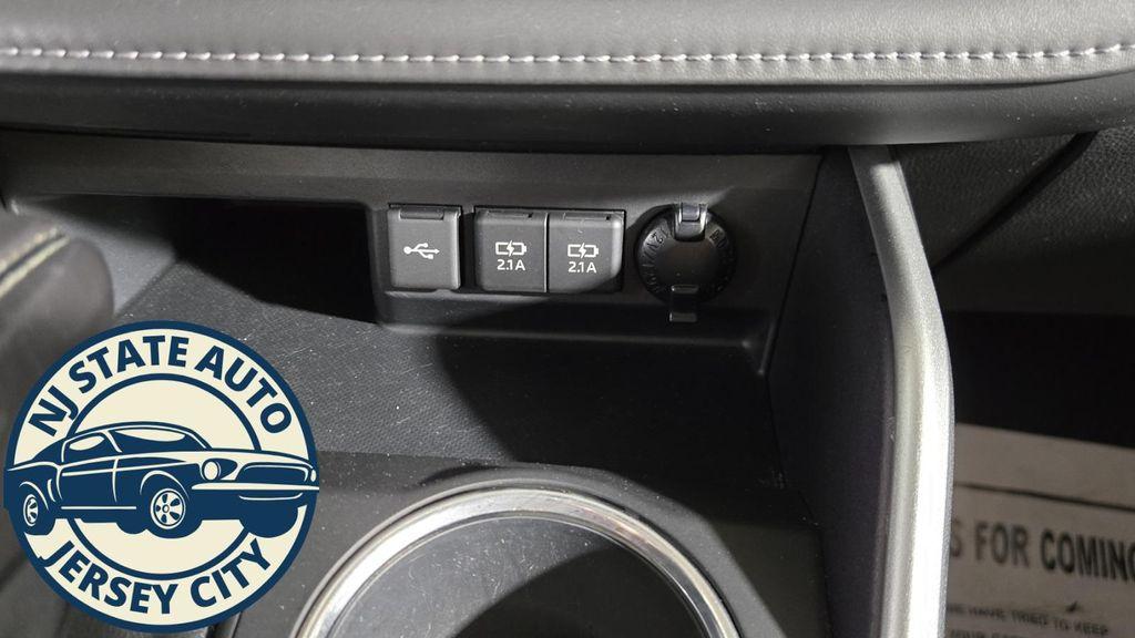 used 2021 Toyota Highlander car, priced at $25,772