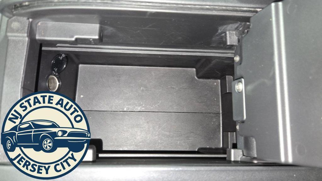 used 2021 Toyota Highlander car, priced at $25,772