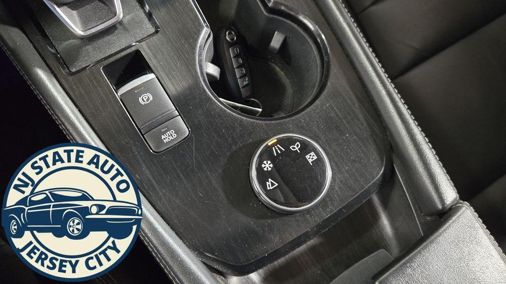 used 2021 Nissan Rogue car, priced at $15,961