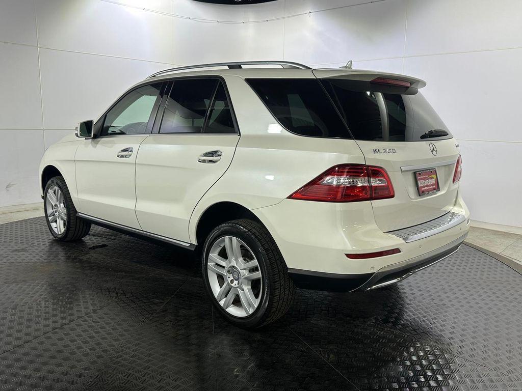 used 2015 Mercedes-Benz M-Class car, priced at $13,999