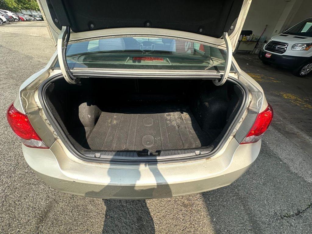 used 2015 Chevrolet Cruze car, priced at $5,247