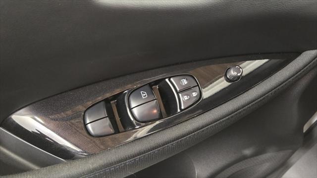 used 2023 Nissan Leaf car, priced at $18,050