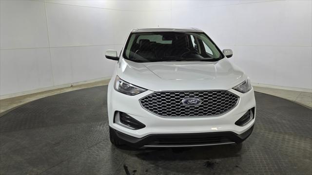 used 2023 Ford Edge car, priced at $19,140