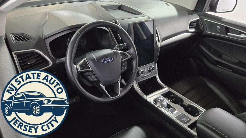 used 2024 Ford Edge car, priced at $19,295