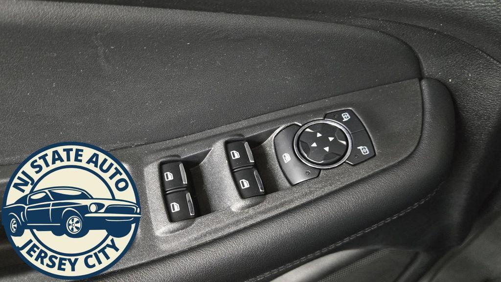 used 2024 Ford Edge car, priced at $19,295