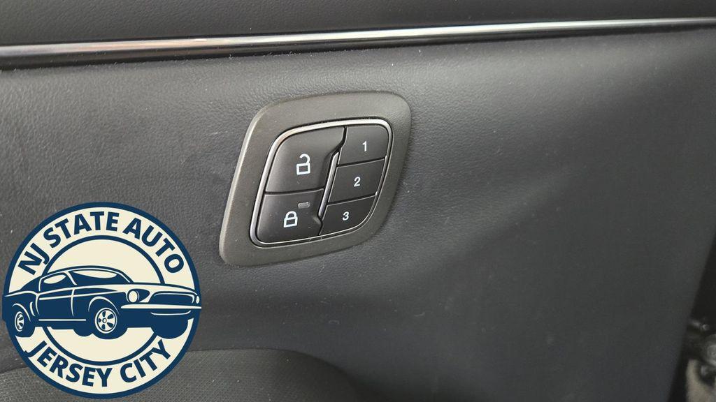 used 2021 Ford Mustang Mach-E car, priced at $23,557